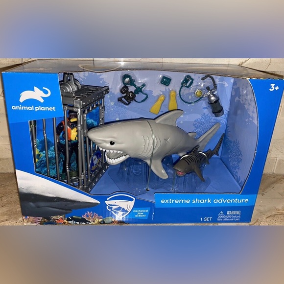 animal Toys Animal Extreme Shark Adventure Play Set